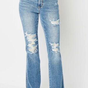 Judy Blue Destroyed Hem bootcut jeans NWT